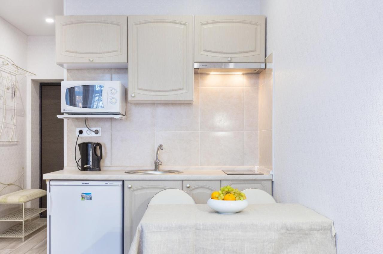 Акварель Затишні Смарти Метро Видубичі Kiev Buitenkant foto